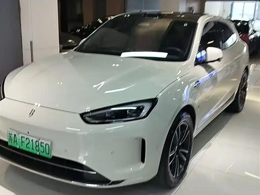 Wenjie M5 2025 Extended Range Ultra Rear-Wheel Drive Version — миниатюра 3