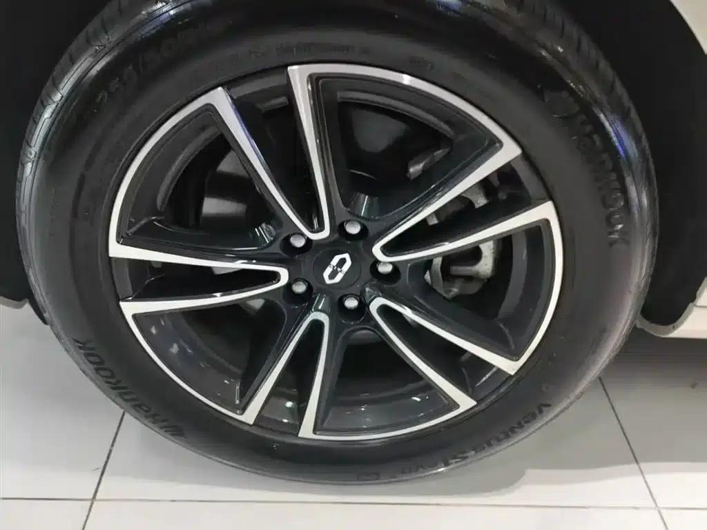 Wenjie M5 2025 Extended Range Ultra Rear-Wheel Drive Version — миниатюра 9