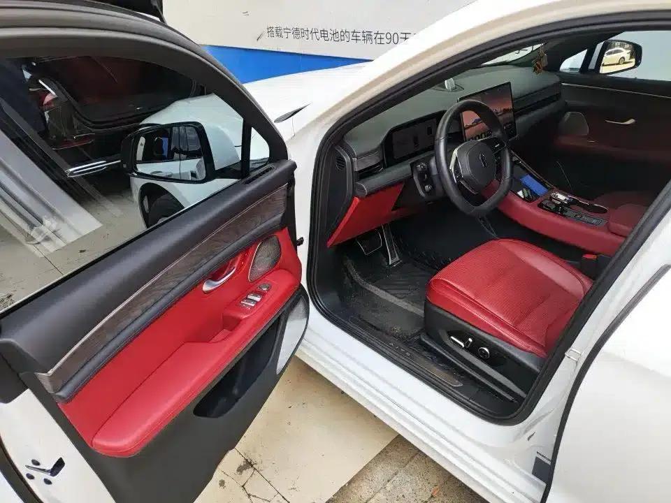 Wenjie M5 2022 Pure Electric Four-Wheel Drive Performance Edition — миниатюра 2