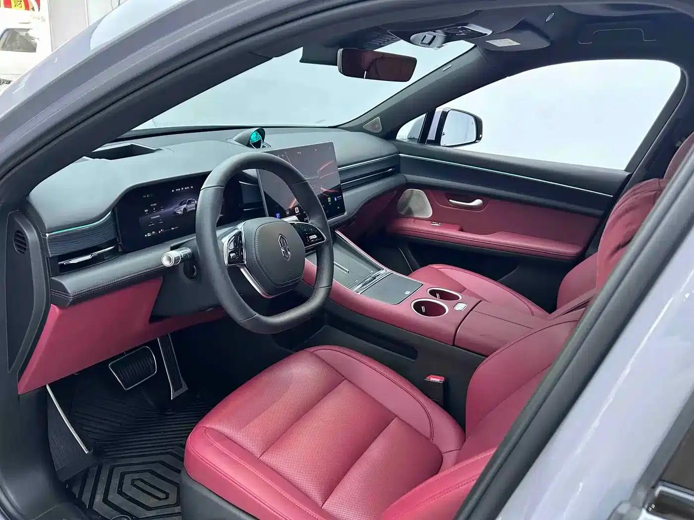 Wenjie M5 2025 Extended Range Ultra 4WD — миниатюра 5