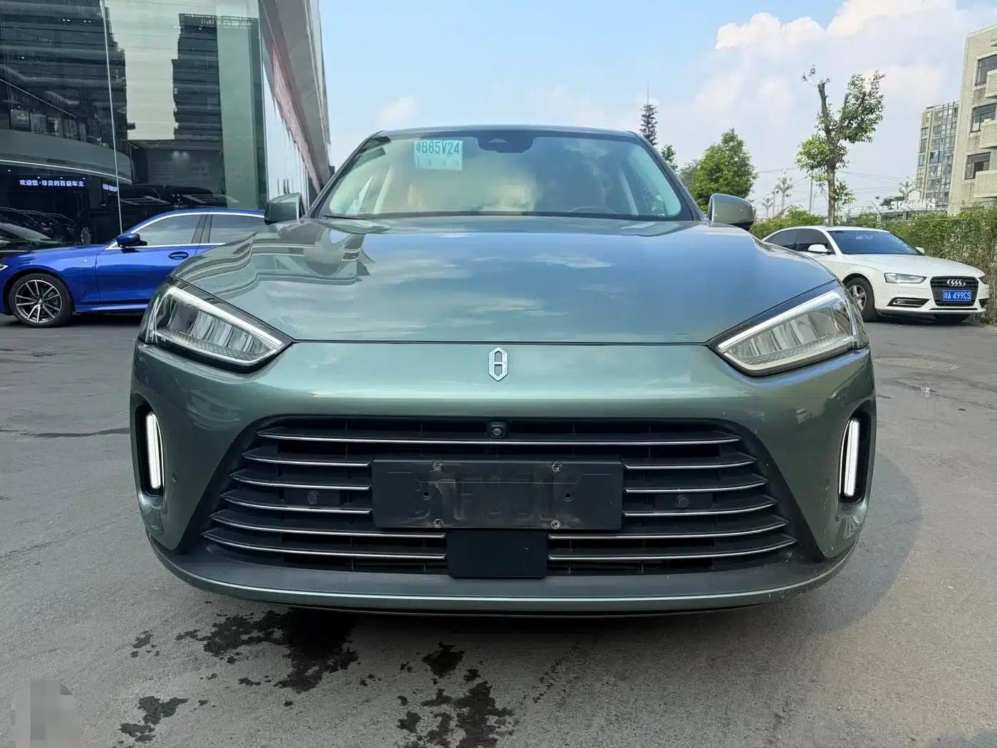 Wenjie M5 2022 Extended Range AWD Performance Edition — миниатюра 2