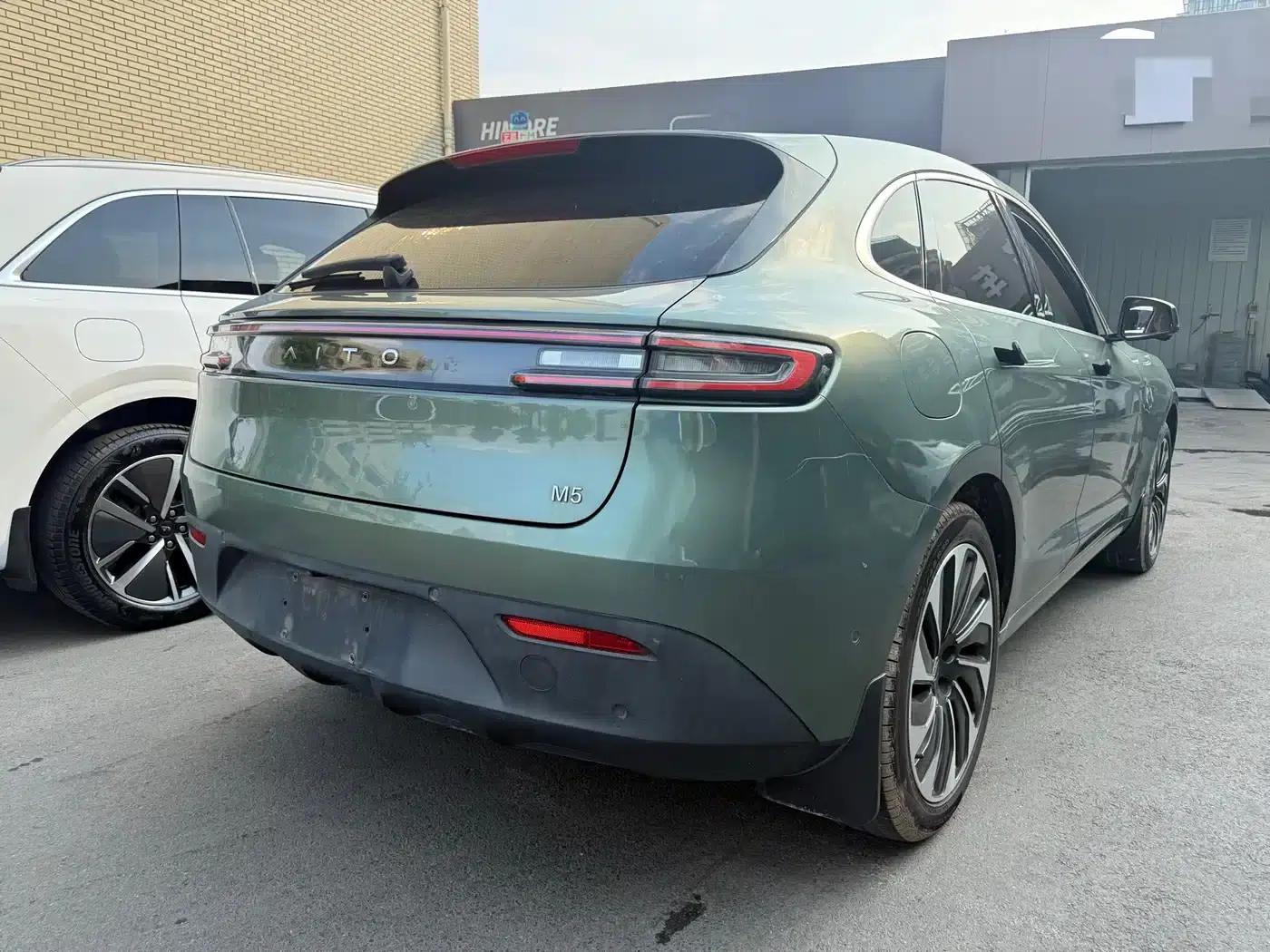 Wenjie M5 2022 Extended Range AWD Performance Edition — миниатюра 8