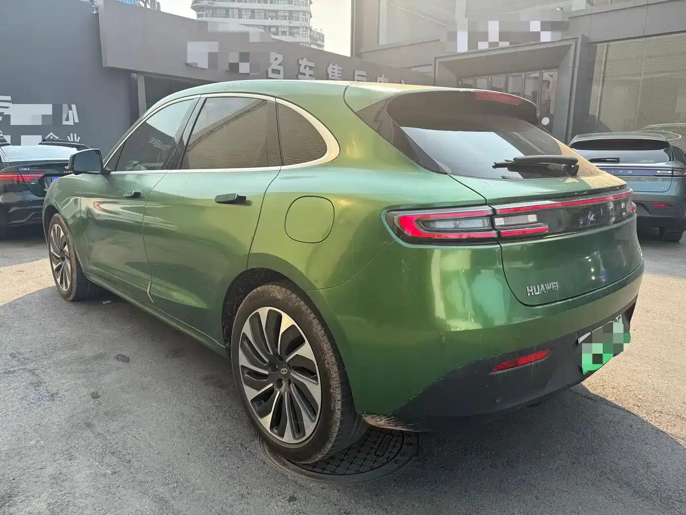 Wenjie M5 2022 Extended Range 4WD Ultimate Edition — миниатюра 10
