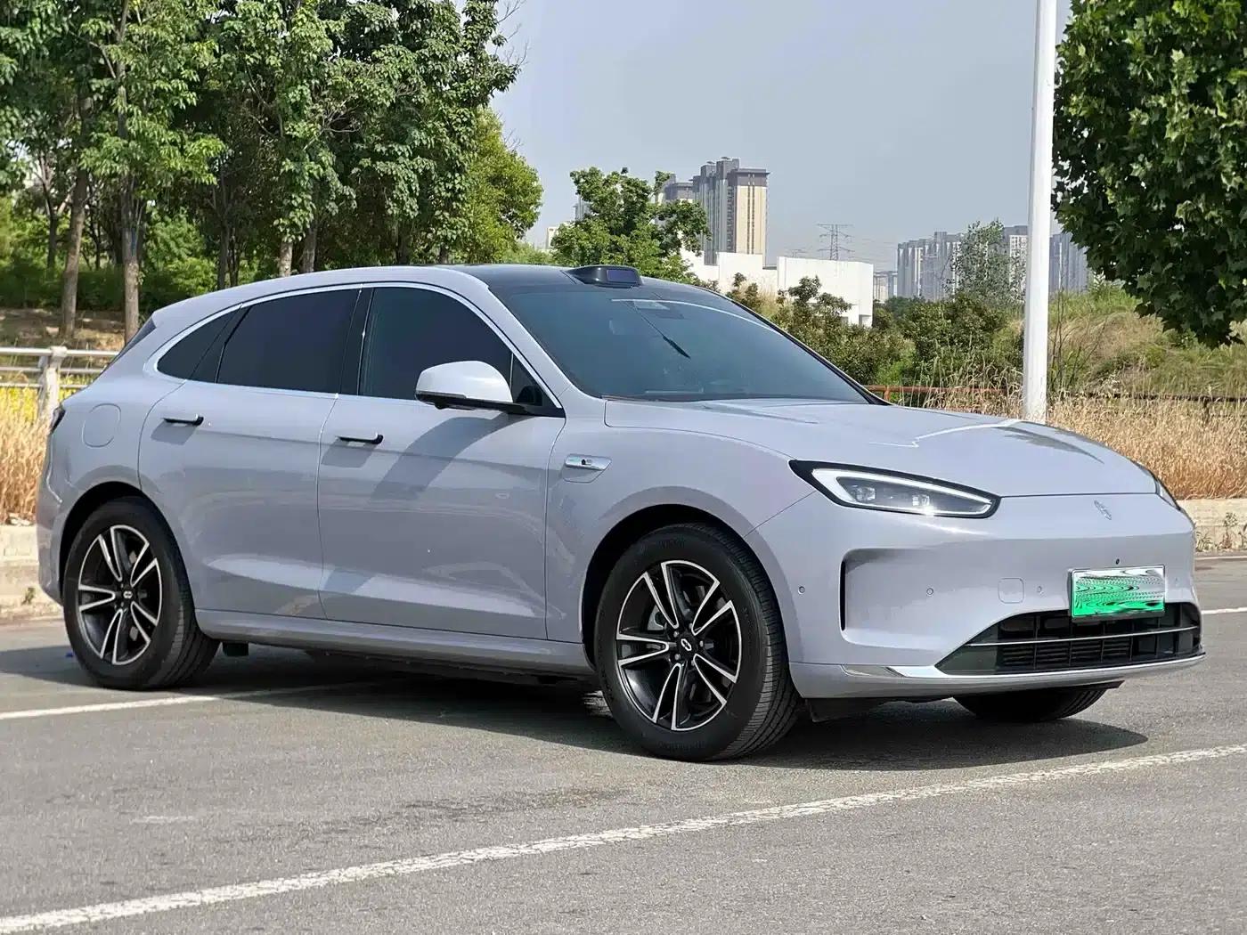 Wenjie M5 2025 Extended Range Ultra Rear-Wheel Drive Version — миниатюра 3