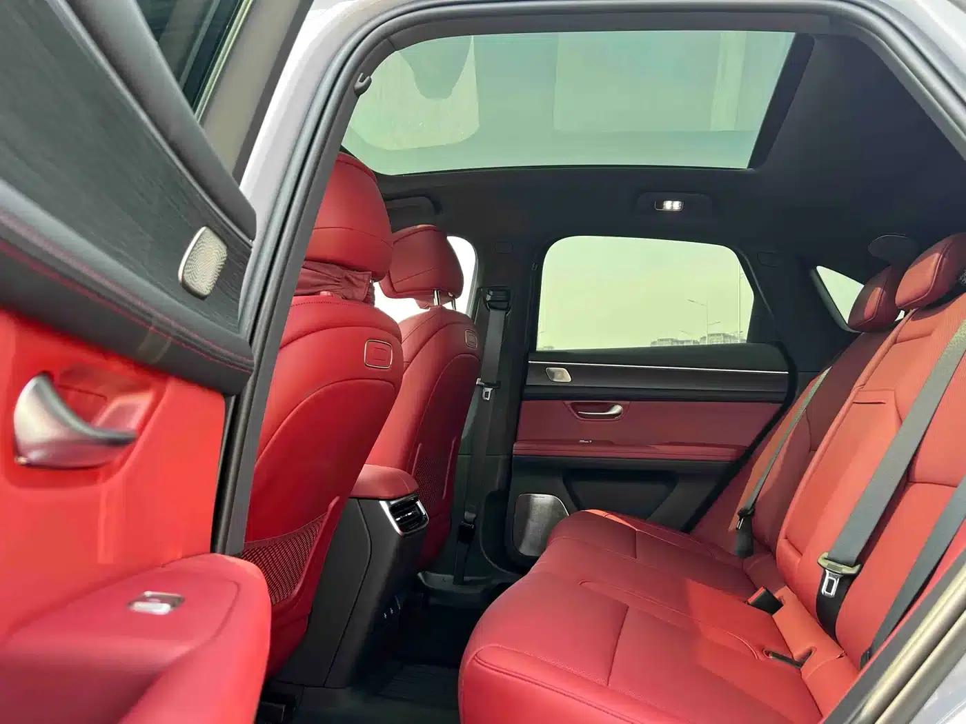 Wenjie M5 2025 Extended Range Ultra Rear-Wheel Drive Version — миниатюра 5