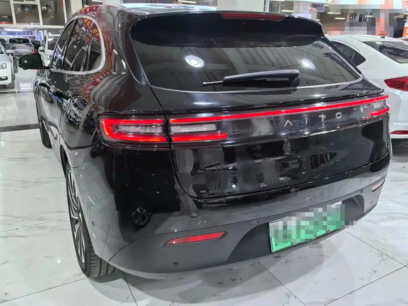 Wenjie M5 2022 Extended Range AWD Performance Edition — миниатюра 4