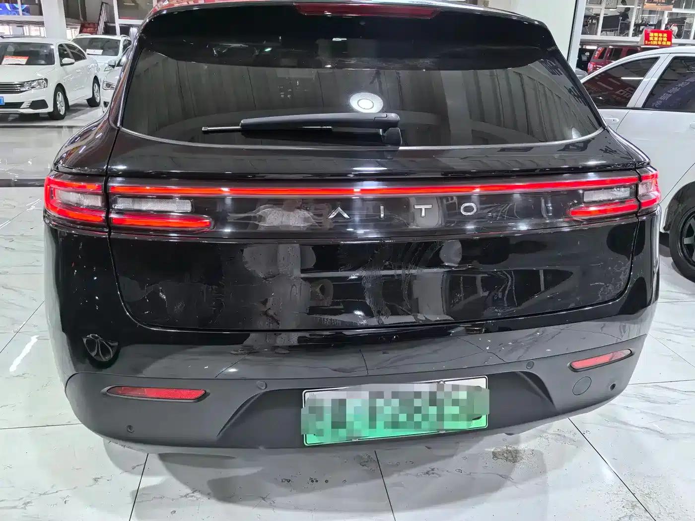 Wenjie M5 2022 Extended Range AWD Performance Edition — миниатюра 5