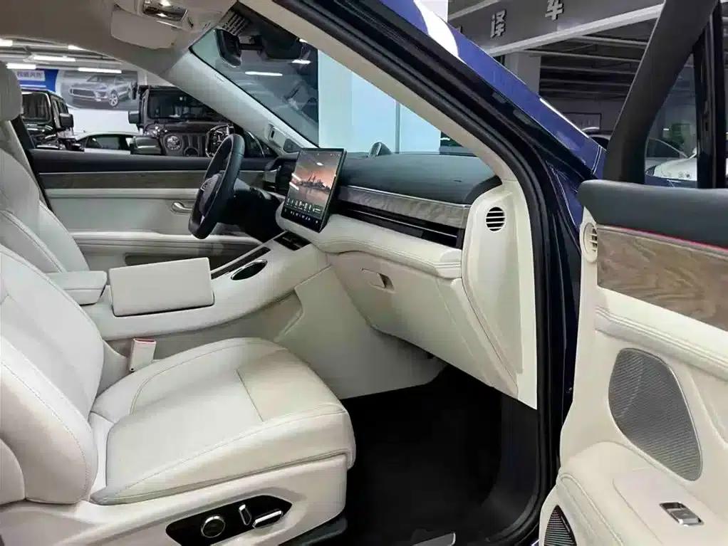 Wenjie M5 2022 Extended Range AWD Performance Edition — миниатюра 5