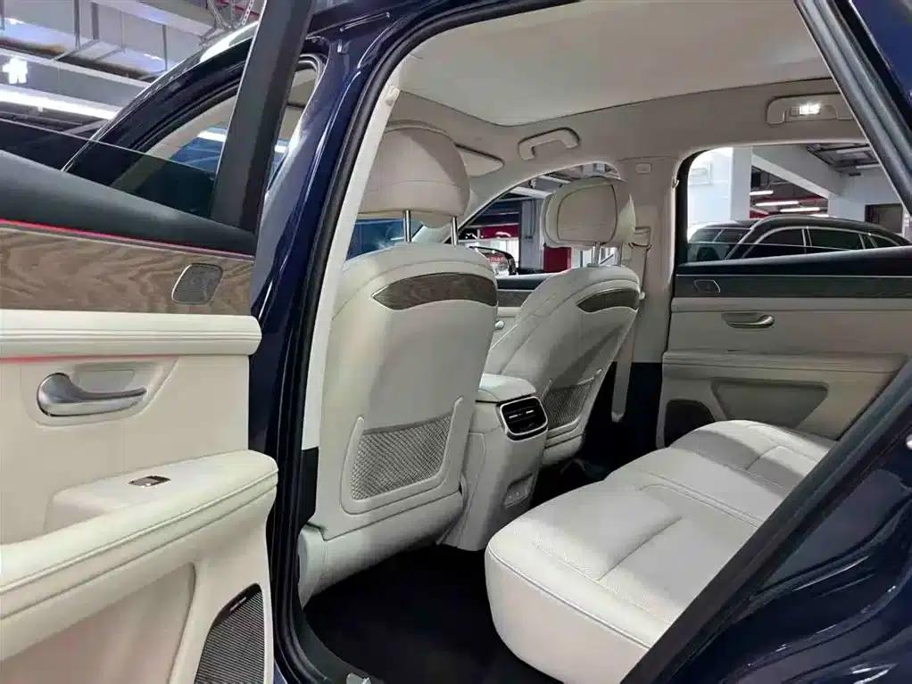 Wenjie M5 2022 Extended Range AWD Performance Edition — миниатюра 6