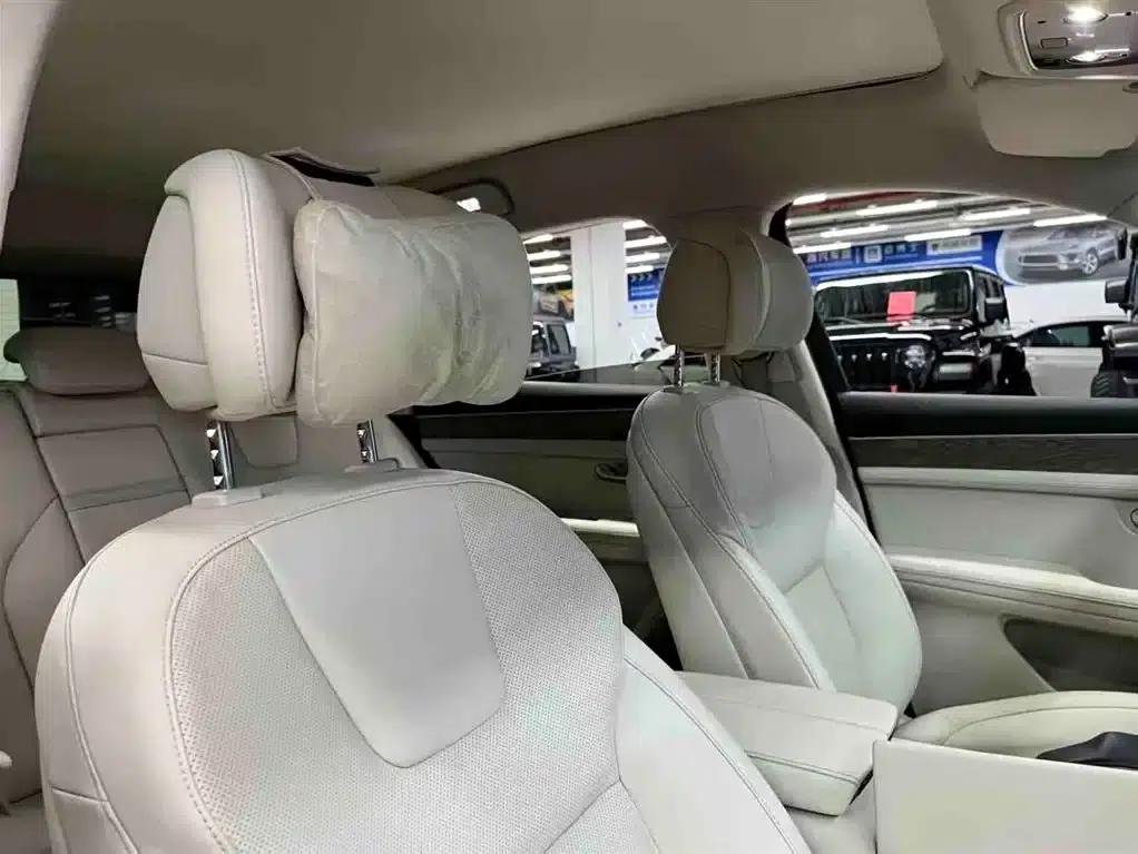 Wenjie M5 2022 Extended Range AWD Performance Edition — миниатюра 7