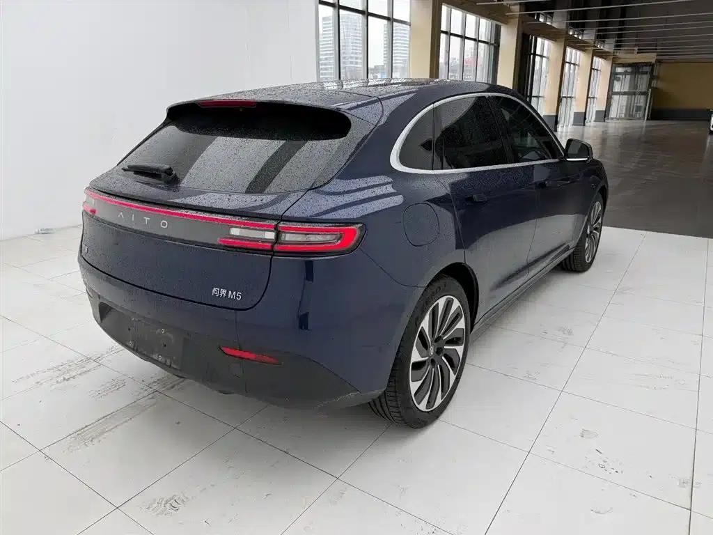 Wenjie M5 2022 Extended Range AWD Performance Edition — миниатюра 9