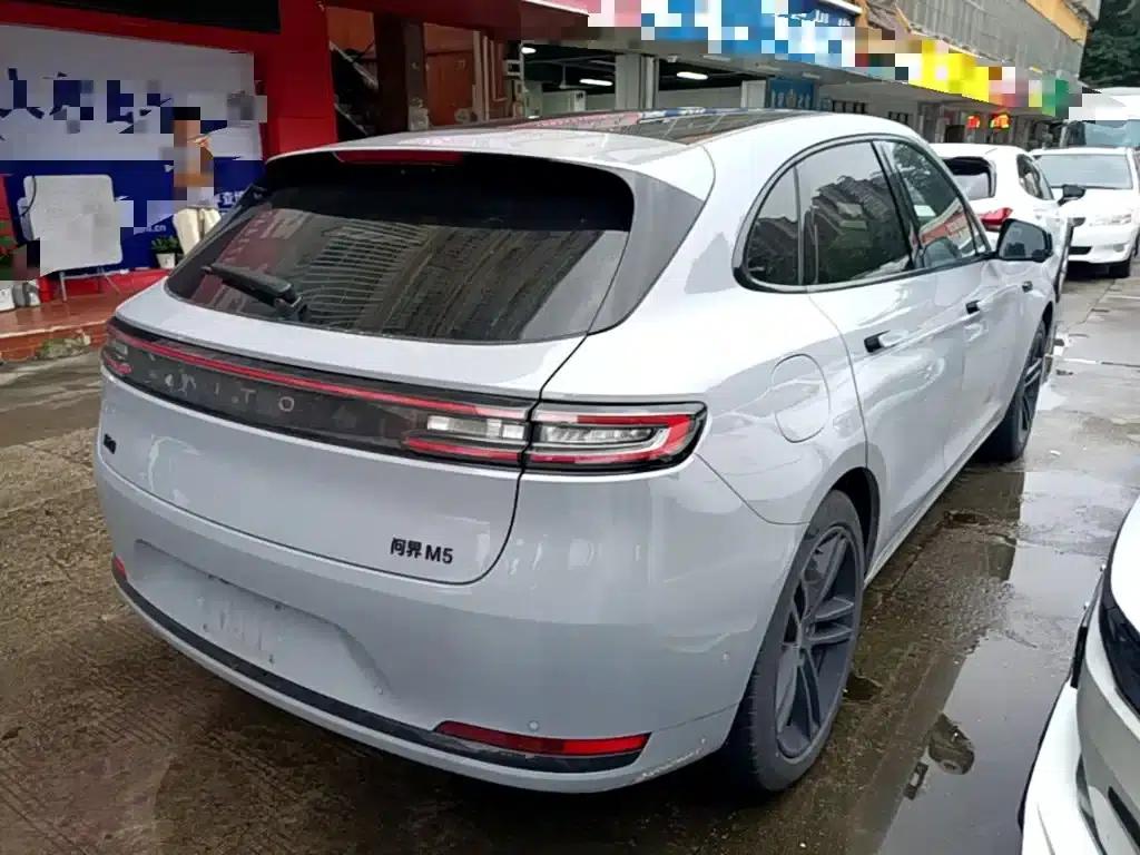 Wenjie M5 2025 Extended Range Ultra 4WD — миниатюра 7