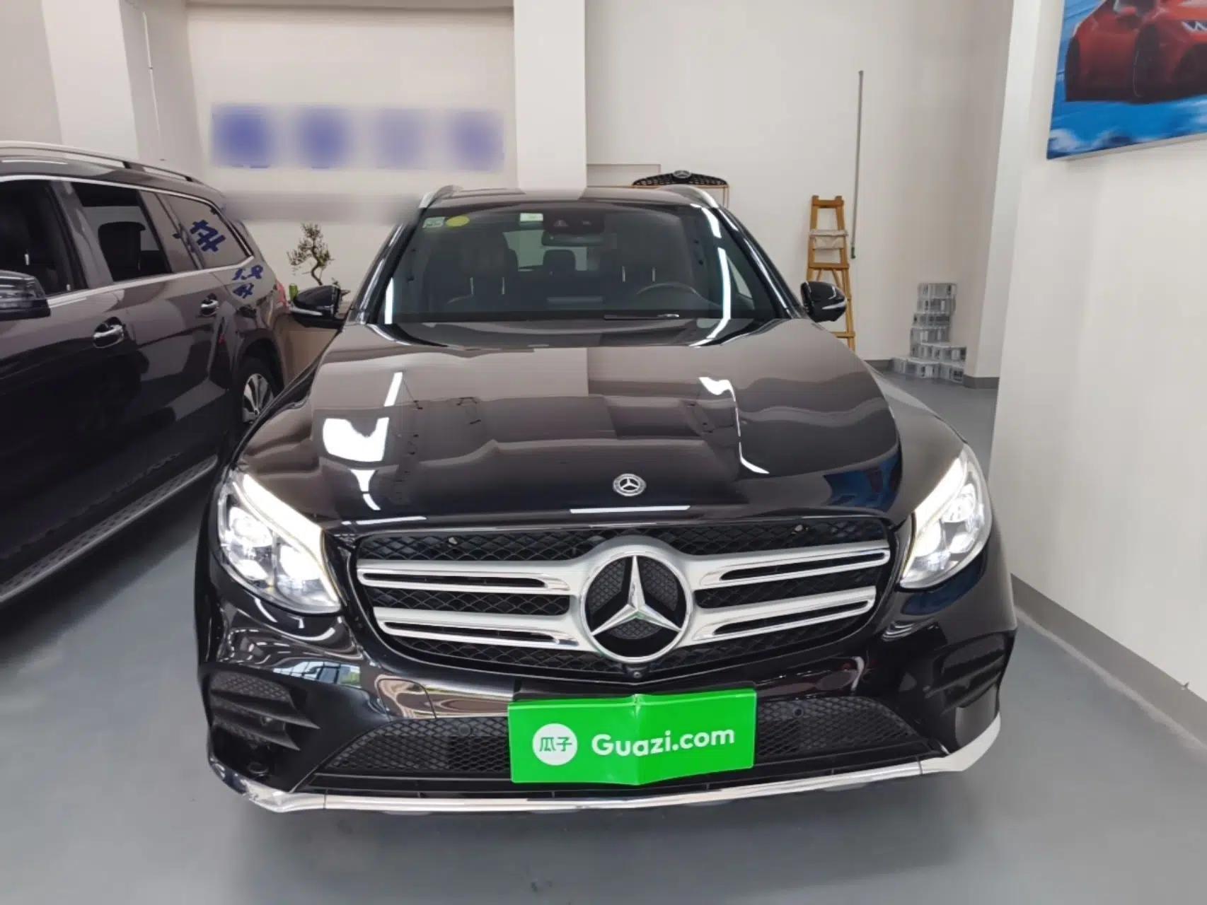 Mercedes-Benz GLC 2018 GLC 300 4MATIC Sport Edition — миниатюра 2