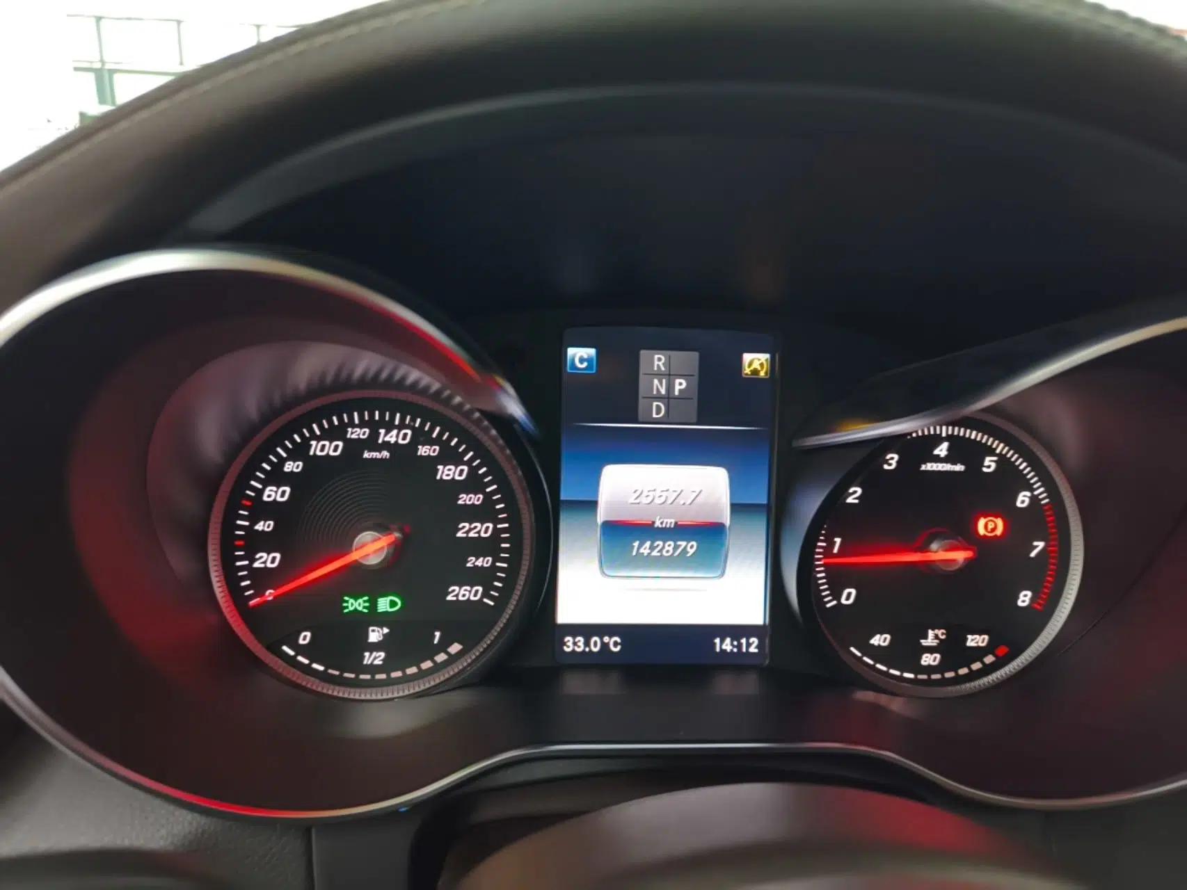 Mercedes-Benz GLC 2018 GLC 300 4MATIC Sport Edition — миниатюра 14