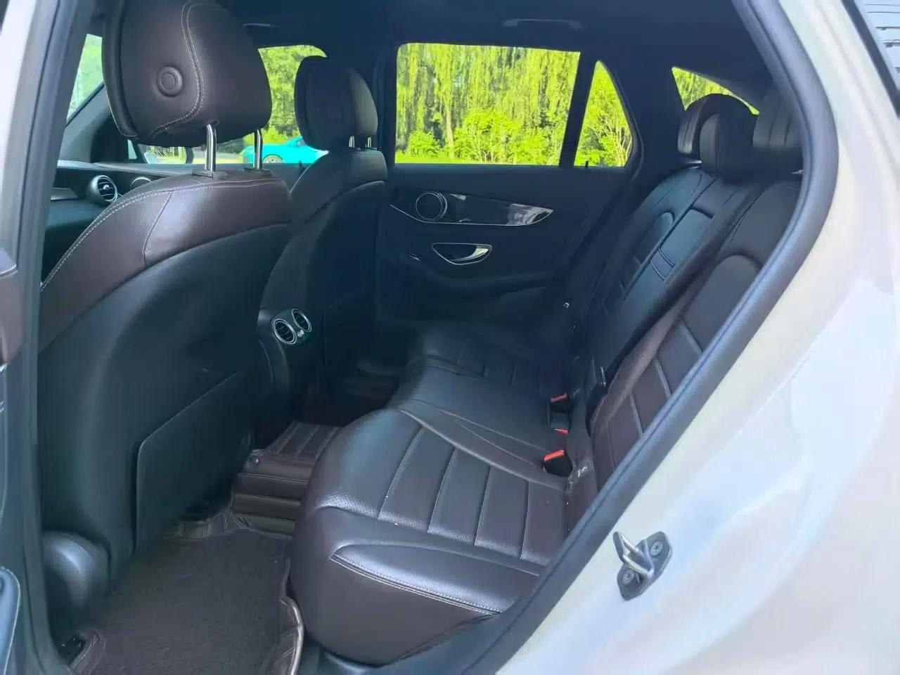 Mercedes-Benz GLC 2017 GLC 260 4MATIC Luxury Model — миниатюра 14