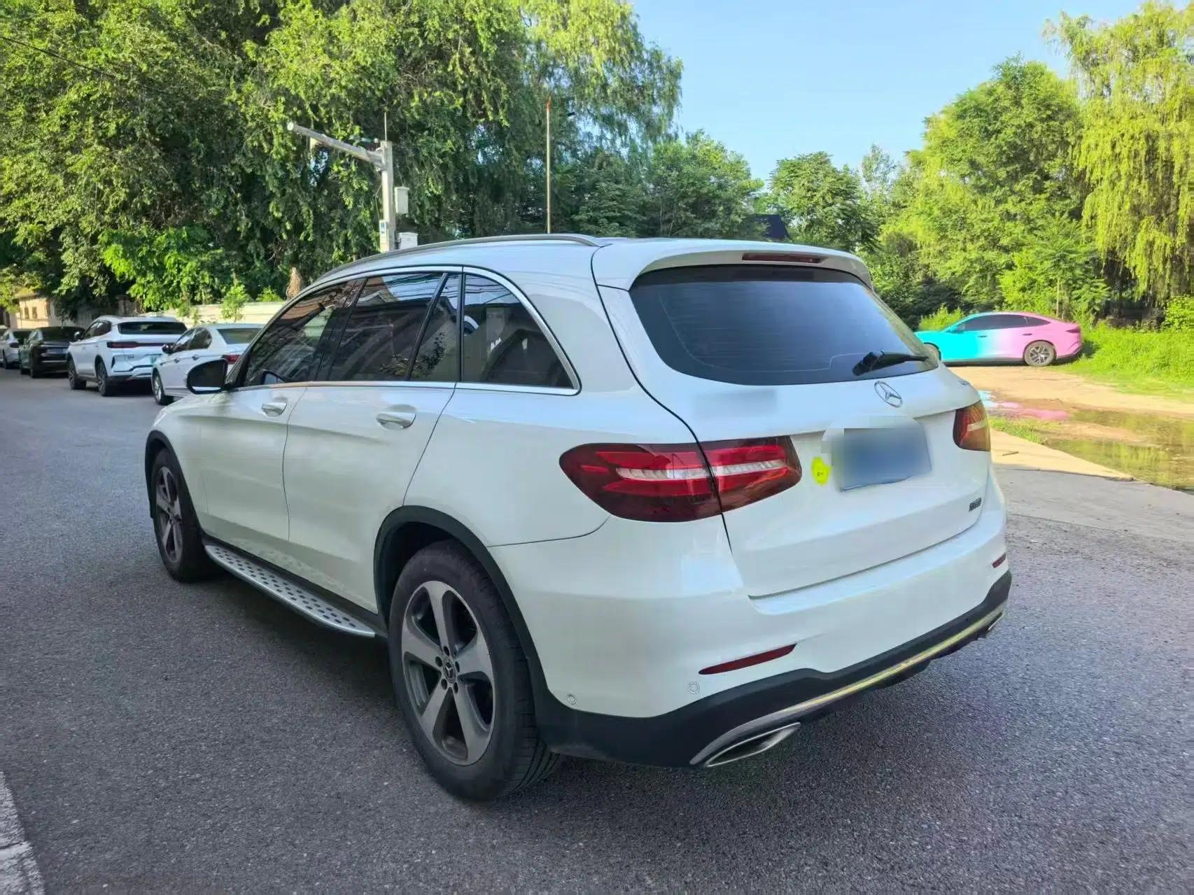 Mercedes-Benz GLC 2017 GLC 260 4MATIC Luxury Model — миниатюра 4