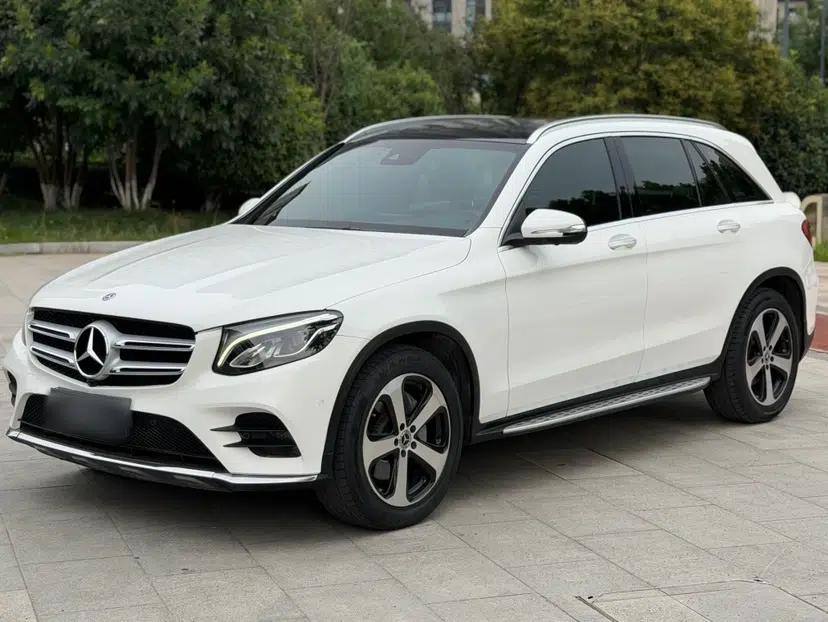 Mercedes-Benz GLC 2019 Facelift GLC 260 L 4MATIC Luxury Model — миниатюра 1