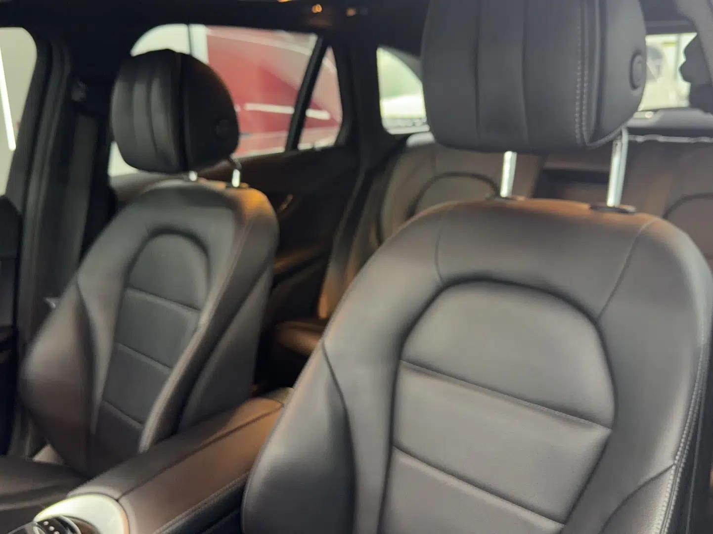Mercedes-Benz GLC 2019 Facelift GLC 260 L 4MATIC Luxury Model — миниатюра 15