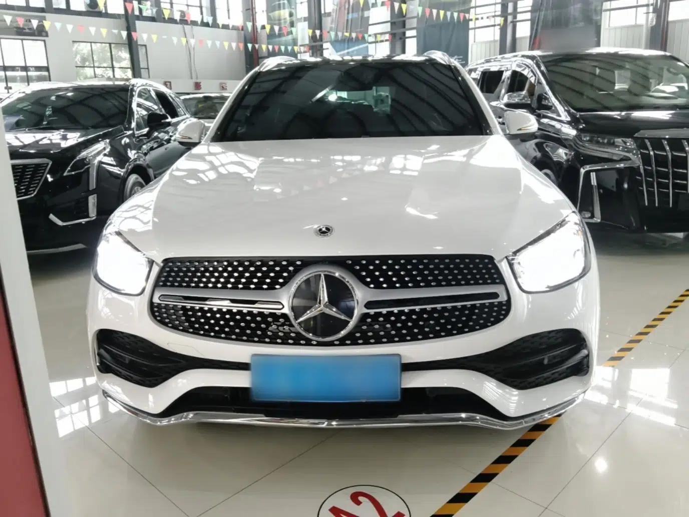 Mercedes-Benz GLC 2021 GLC 260 L 4MATIC Luxury Model — миниатюра 2