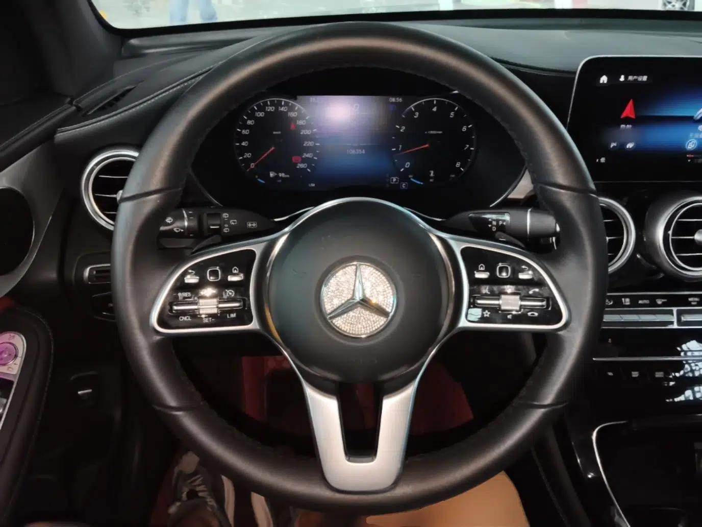 Mercedes-Benz GLC 2021 GLC 260 L 4MATIC Luxury Model — миниатюра 13