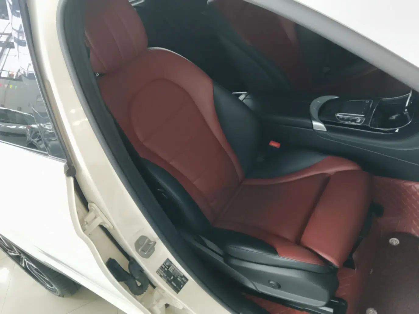 Mercedes-Benz GLC 2021 GLC 260 L 4MATIC Luxury Model — миниатюра 19
