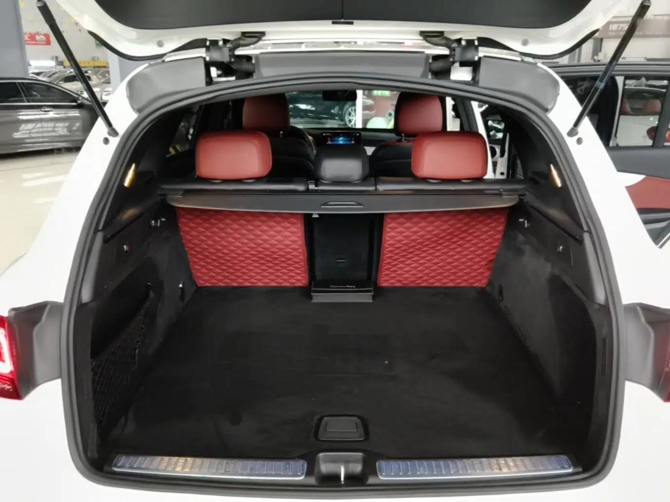 Mercedes-Benz GLC 2021 GLC 260 L 4MATIC Luxury Model — миниатюра 22
