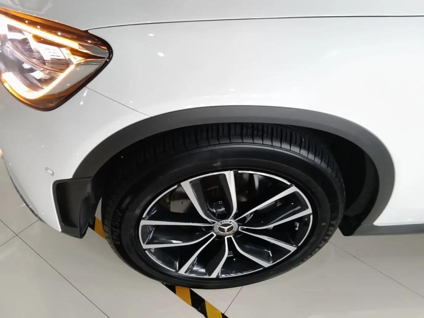 Mercedes-Benz GLC 2021 GLC 260 L 4MATIC Luxury Model — миниатюра 10