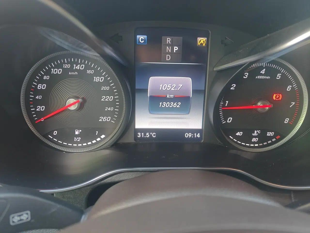 Mercedes-Benz GLC 2019 GLC 300 L 4MATIC Dynamic Model — миниатюра 12