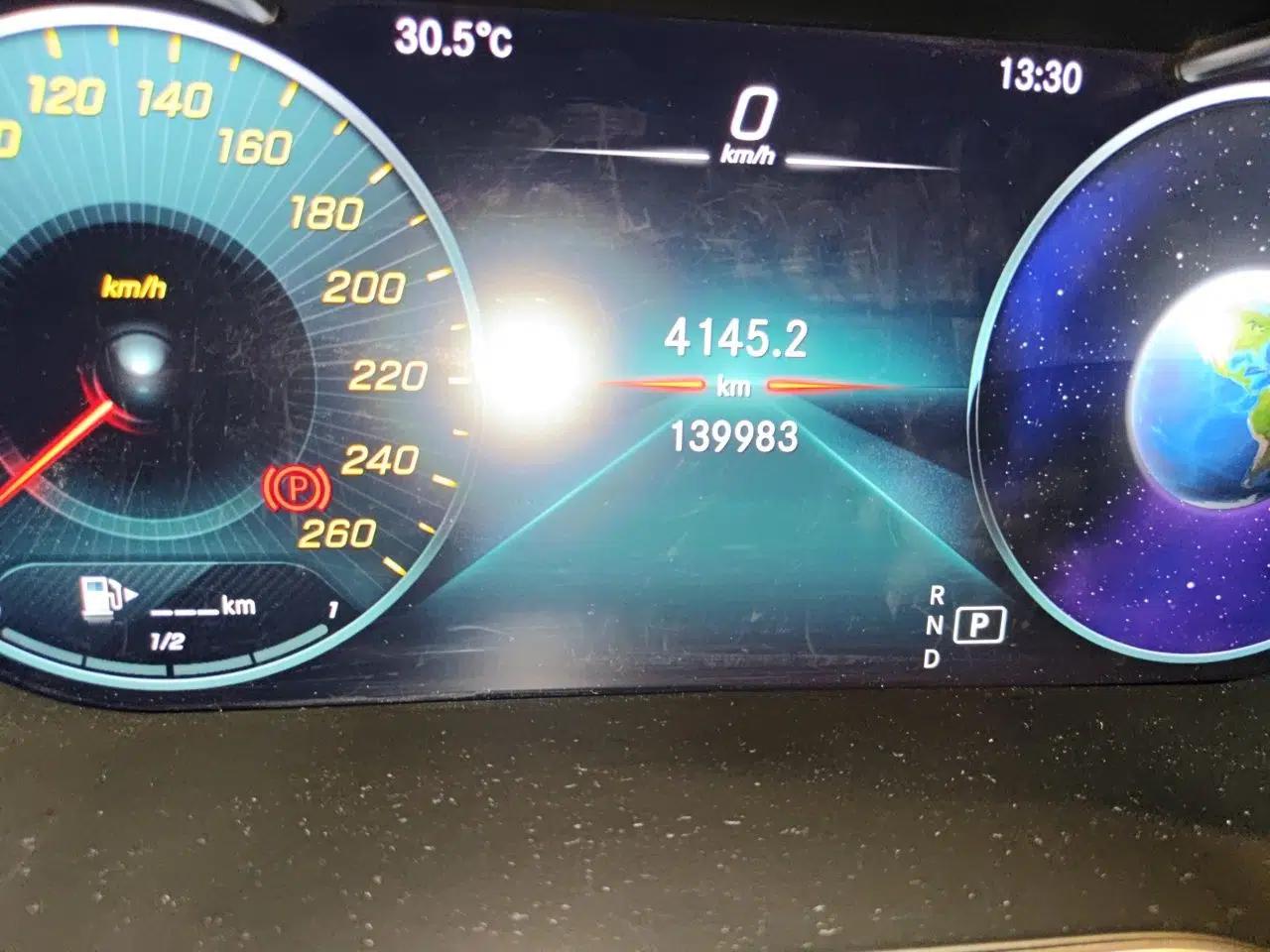 Mercedes-Benz GLC 2022 Second Facelift GLC 260 L 4MATIC Dynamic Edition — миниатюра 12