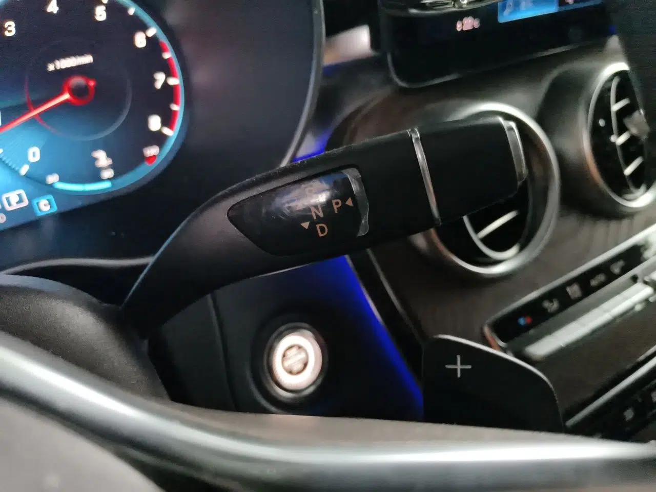 Mercedes-Benz GLC 2021 GLC 260 L 4MATIC Luxury Model — миниатюра 14