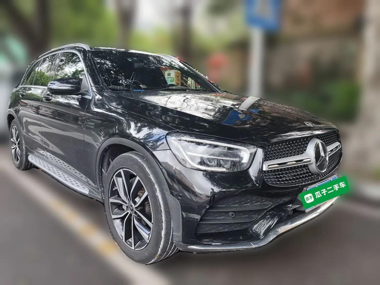 Mercedes-Benz GLC 2021 GLC 260 L 4MATIC Luxury Model — миниатюра 3