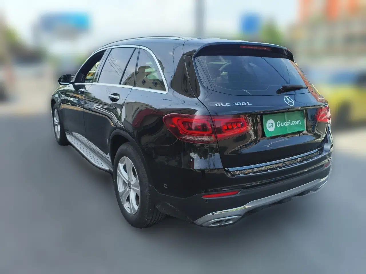 Mercedes-Benz GLC 2020 Facelifted GLC 260 L 4MATIC Dynamic Edition — миниатюра 4