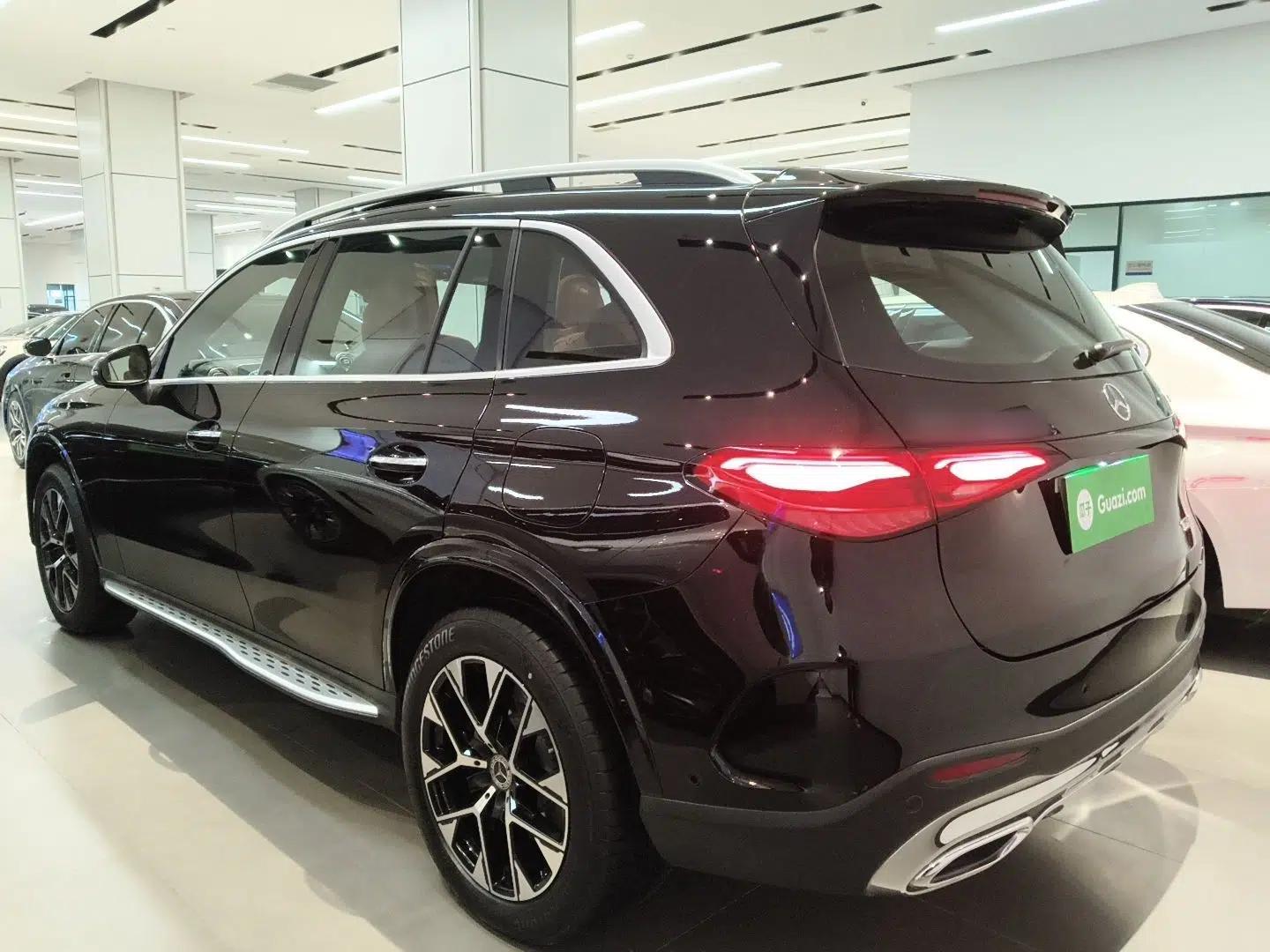 Mercedes-Benz GLC New Energy 2025 350 e L 4MATIC Collector's Edition — миниатюра 13
