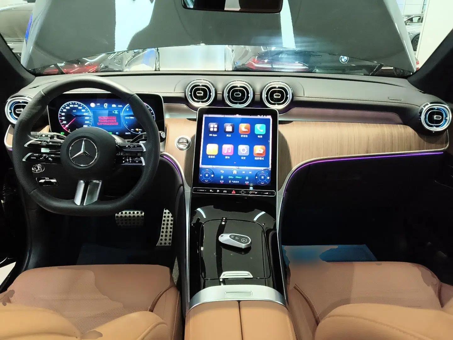 Mercedes-Benz GLC New Energy 2025 350 e L 4MATIC Collector's Edition — миниатюра 17