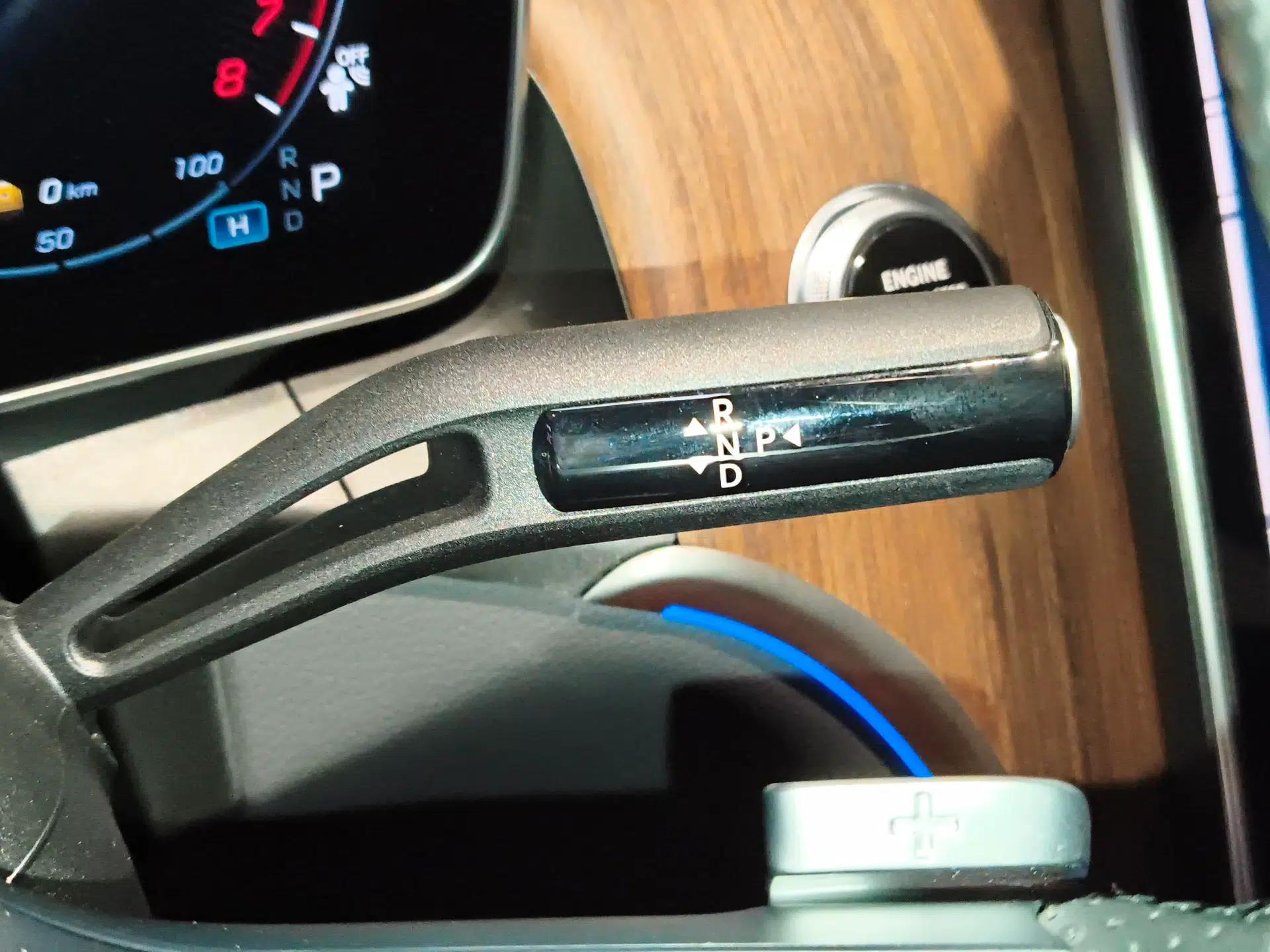 Mercedes-Benz GLC New Energy 2025 350 e L 4MATIC Collector's Edition — миниатюра 21