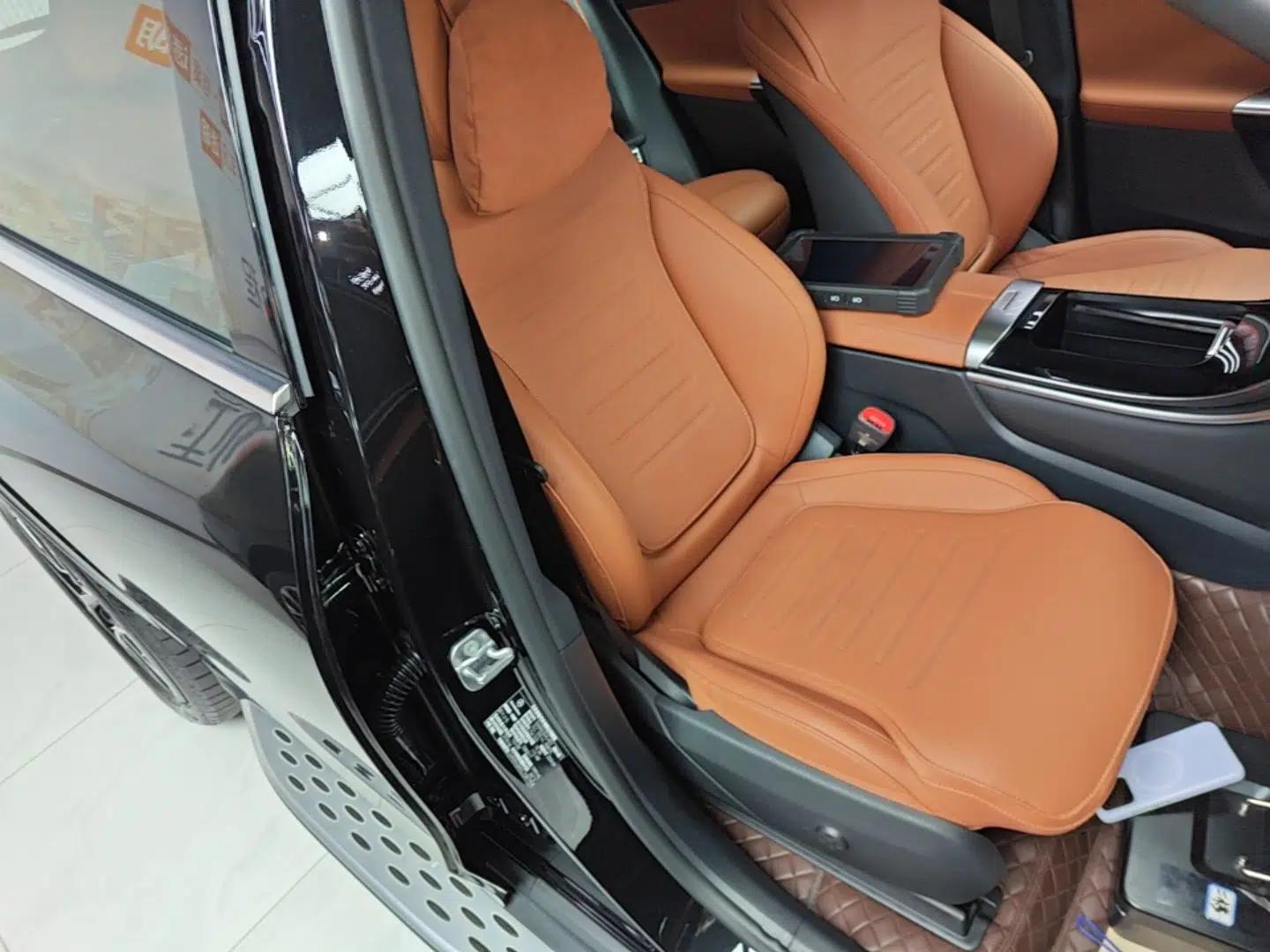 Mercedes-Benz GLC New Energy 2025 350 e L 4MATIC Collector's Edition — миниатюра 19