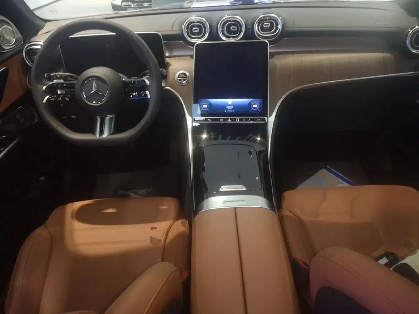 Mercedes-Benz GLC 2024 Refreshed GLC 300 L 4MATIC Dynamic Version 5 Seats — миниатюра 12