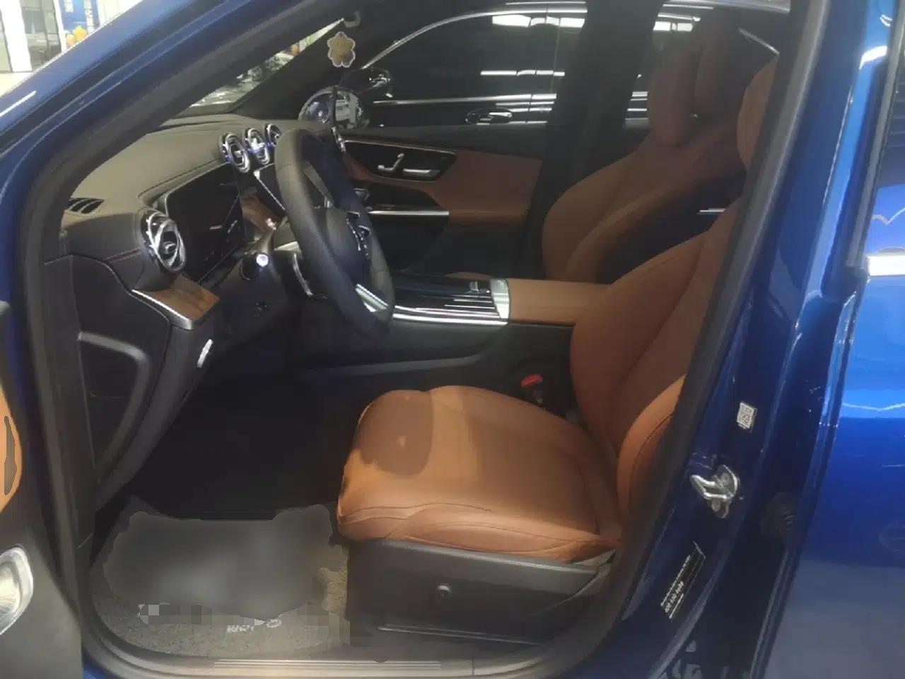Mercedes-Benz GLC 2024 Refreshed GLC 300 L 4MATIC Dynamic Version 5 Seats — миниатюра 17