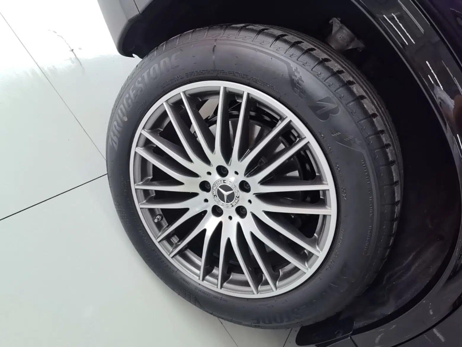 Mercedes-Benz GLC 2025 GLC 300 L 4MATIC Dynamic Model 5 Seats — миниатюра 16