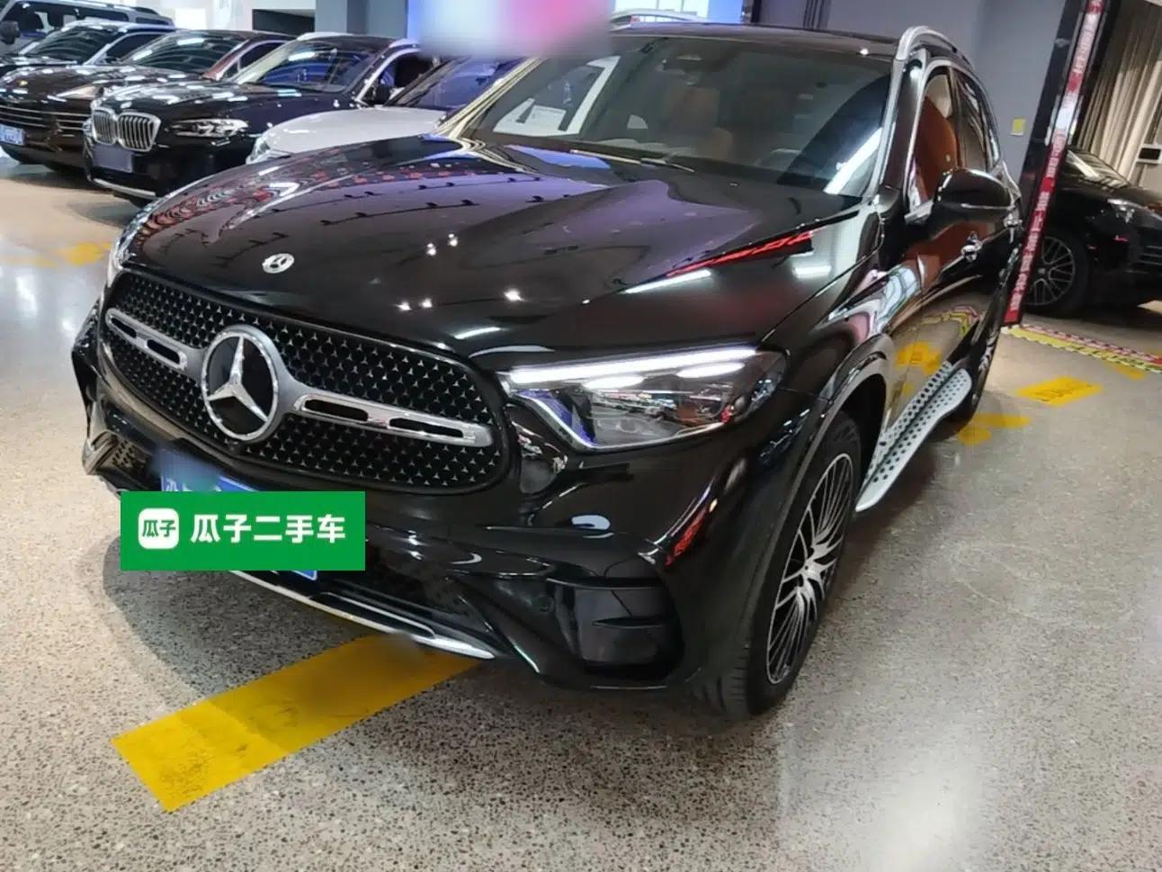 Mercedes-Benz GLC 2023 Refreshed GLC 300 L 4MATIC Luxury Version 7 Seats — миниатюра 1