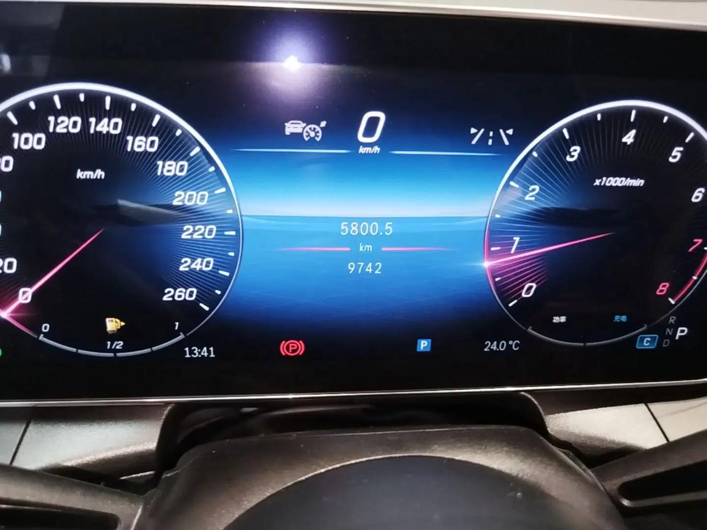 Mercedes-Benz GLC 2023 Refreshed GLC 300 L 4MATIC Luxury Version 7 Seats — миниатюра 14