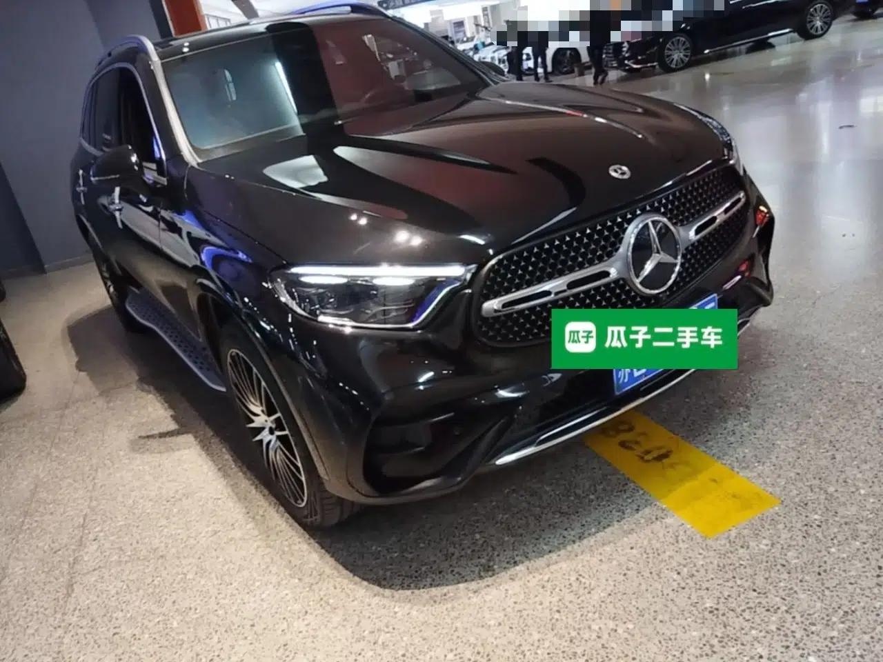 Mercedes-Benz GLC 2023 Refreshed GLC 300 L 4MATIC Luxury Version 7 Seats — миниатюра 3