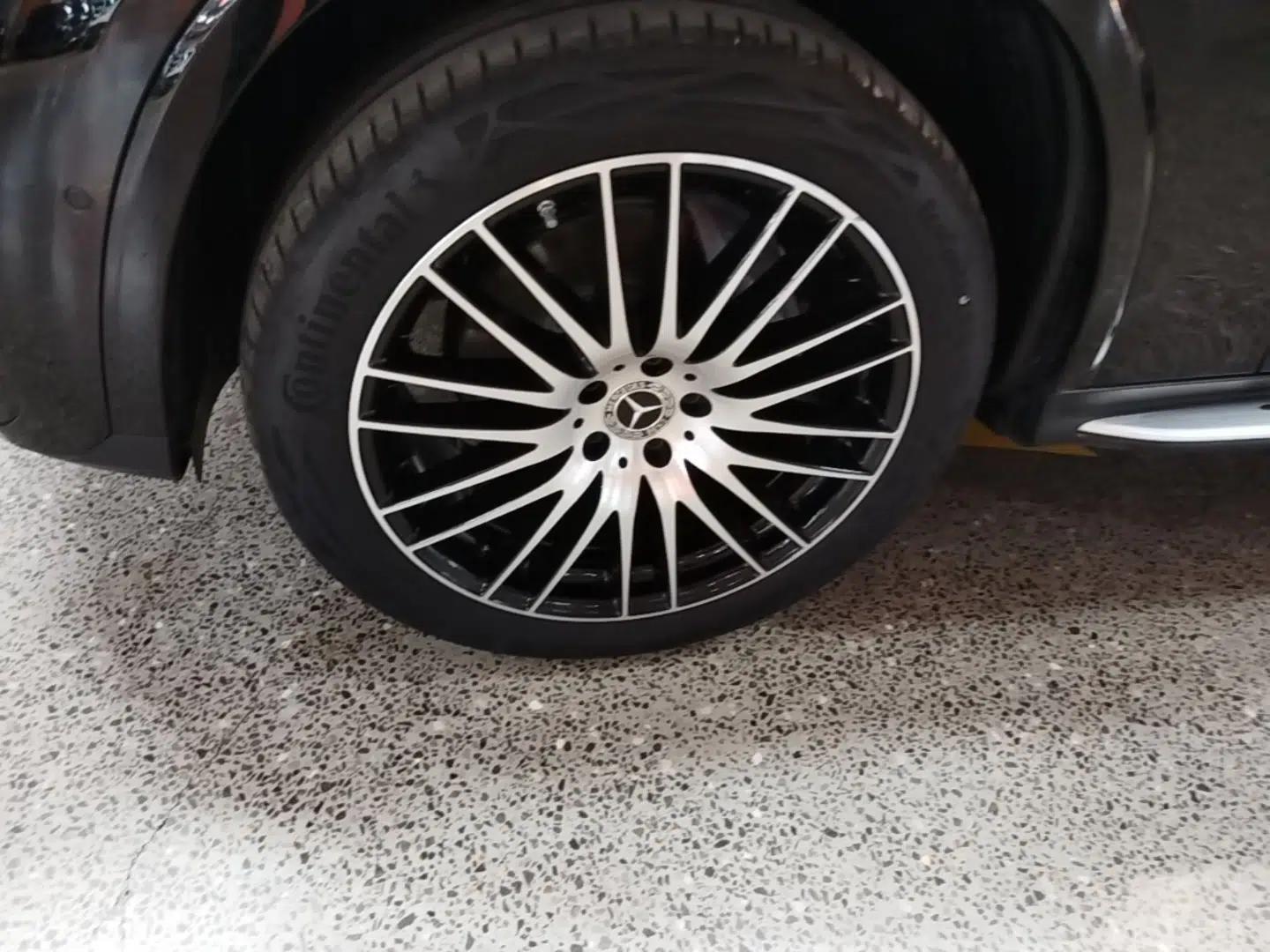 Mercedes-Benz GLC 2023 Refreshed GLC 300 L 4MATIC Luxury Version 7 Seats — миниатюра 10