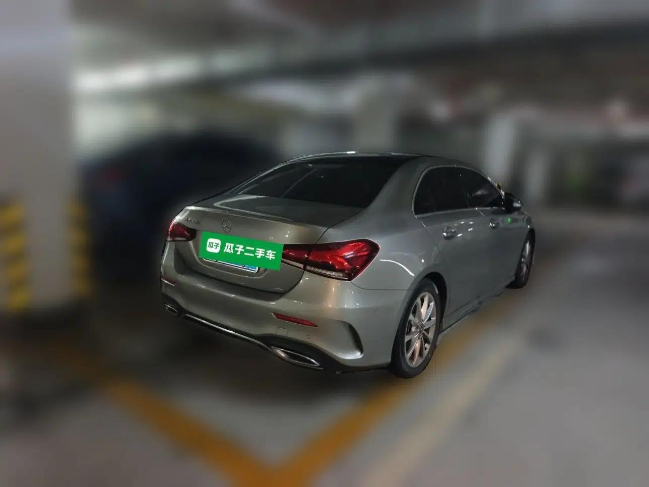 Mercedes-Benz A-Class 2020 Restyled A 200 L Sport Sedan Fashion Version — миниатюра 6