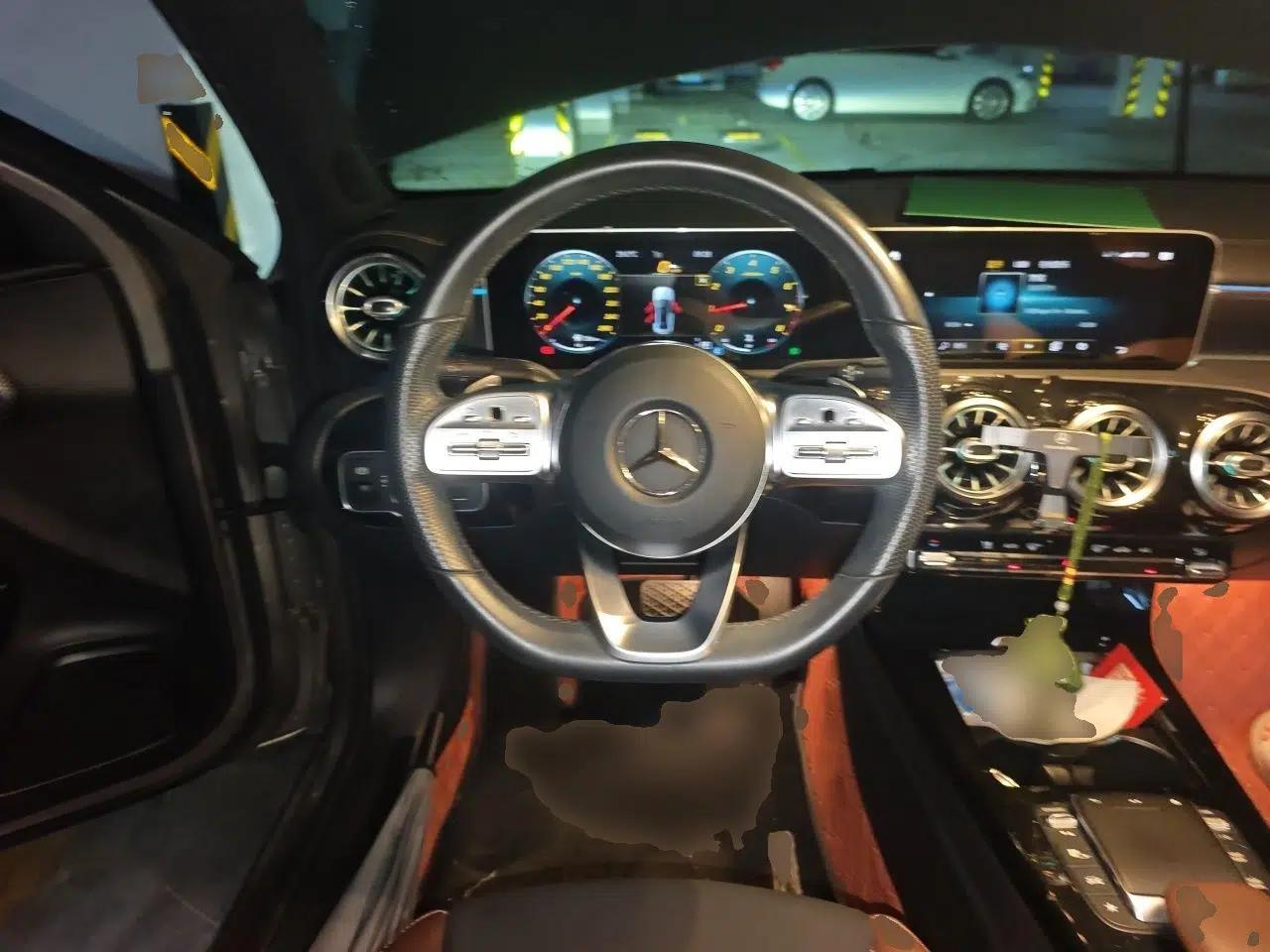 Mercedes-Benz A-Class 2020 Restyled A 200 L Sport Sedan Fashion Version — миниатюра 10