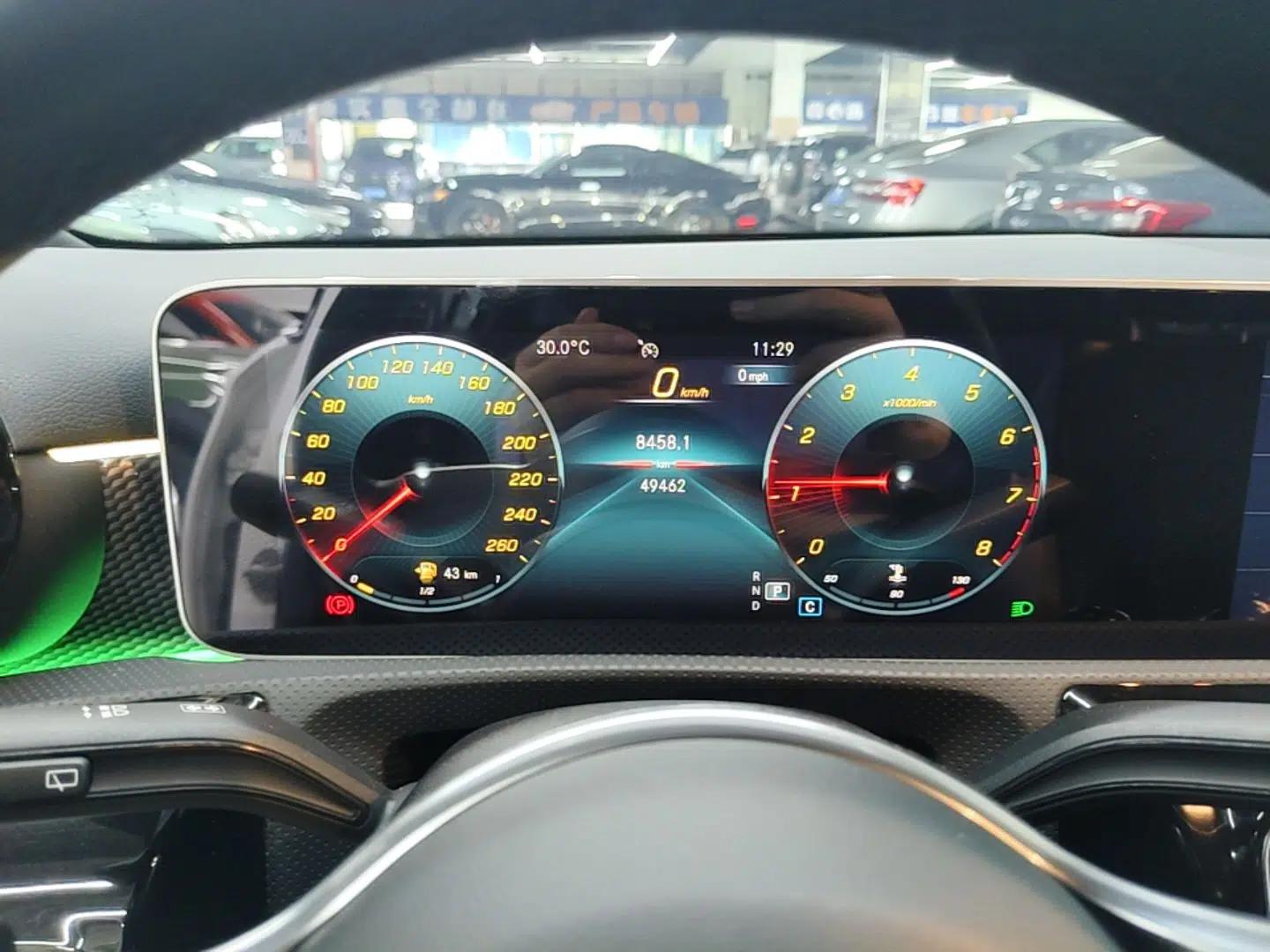 Mercedes-Benz A-Class 2019 A 200 Fashion Model — миниатюра 19