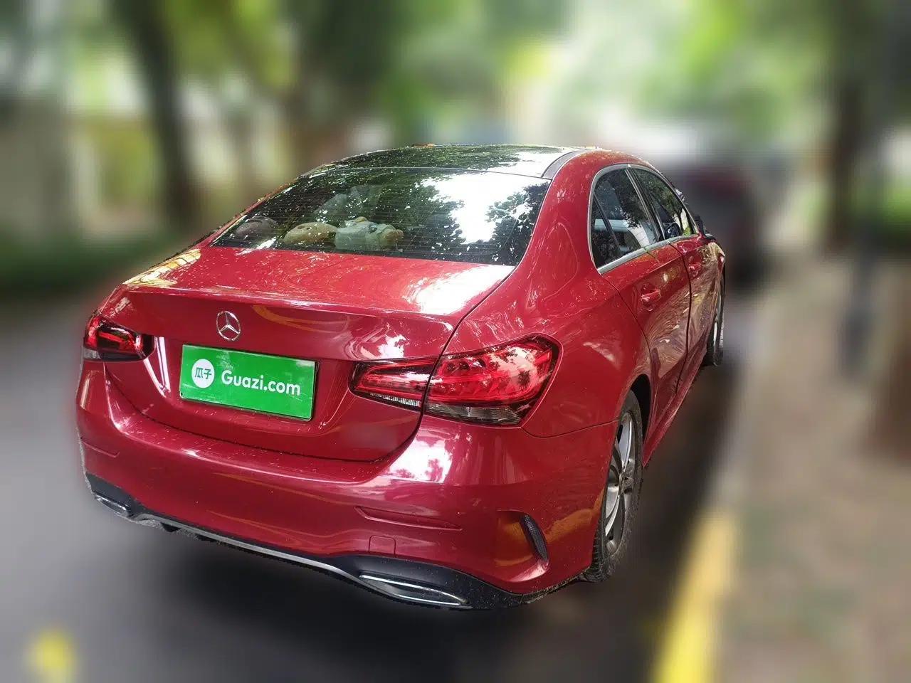 Mercedes-Benz A-Class 2021 Restyled A 180 L Sport Sedan — миниатюра 6
