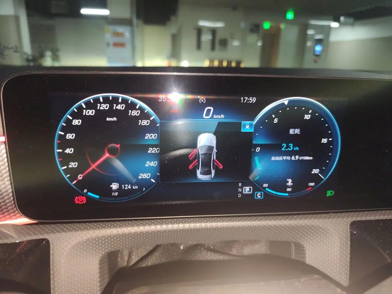 Mercedes-Benz A-Class 2021 A 200 L Sport Sedan Dynamic Model — миниатюра 11