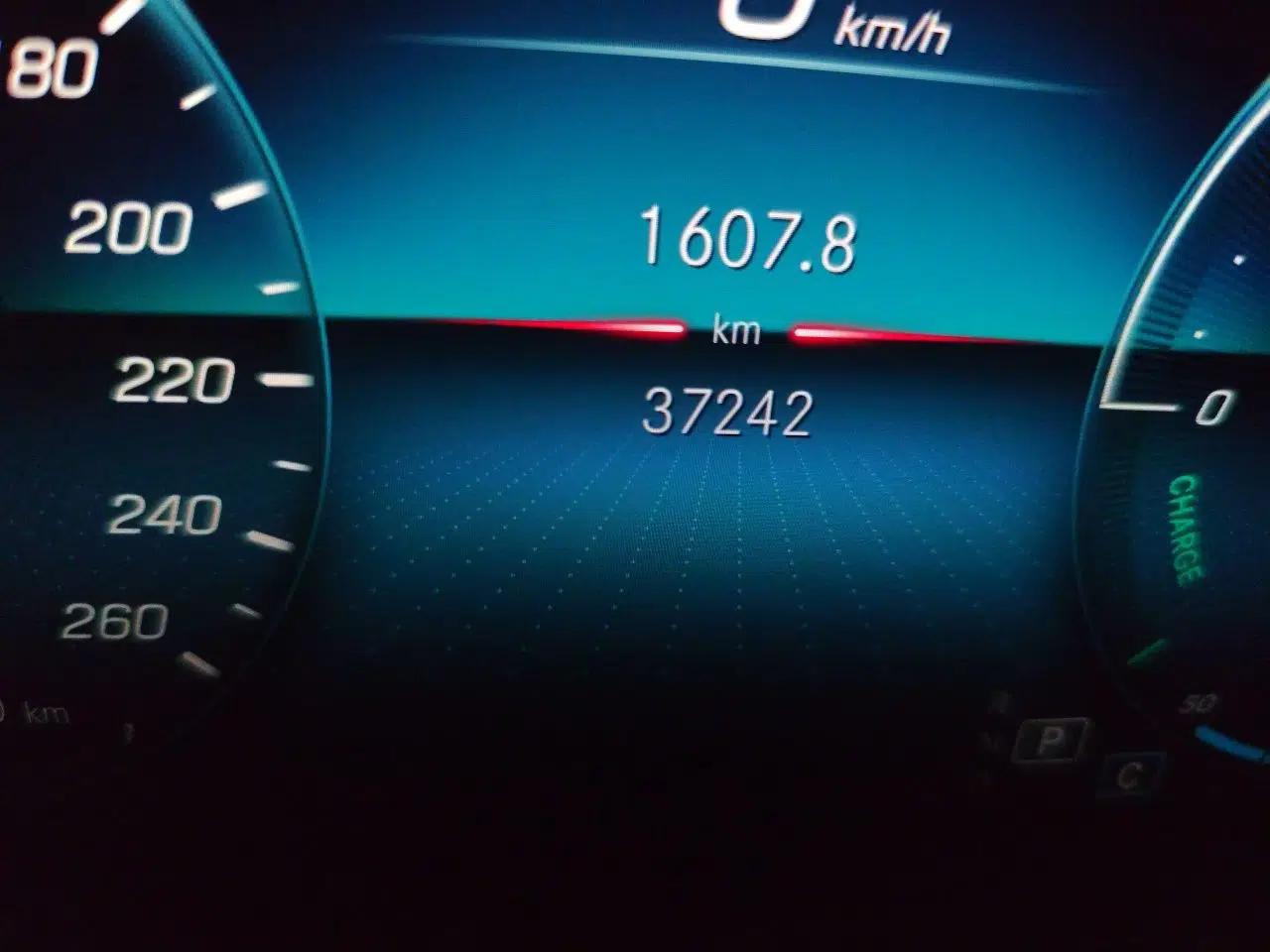 Mercedes-Benz A-Class 2021 A 200 L Sport Sedan Dynamic Model — миниатюра 12