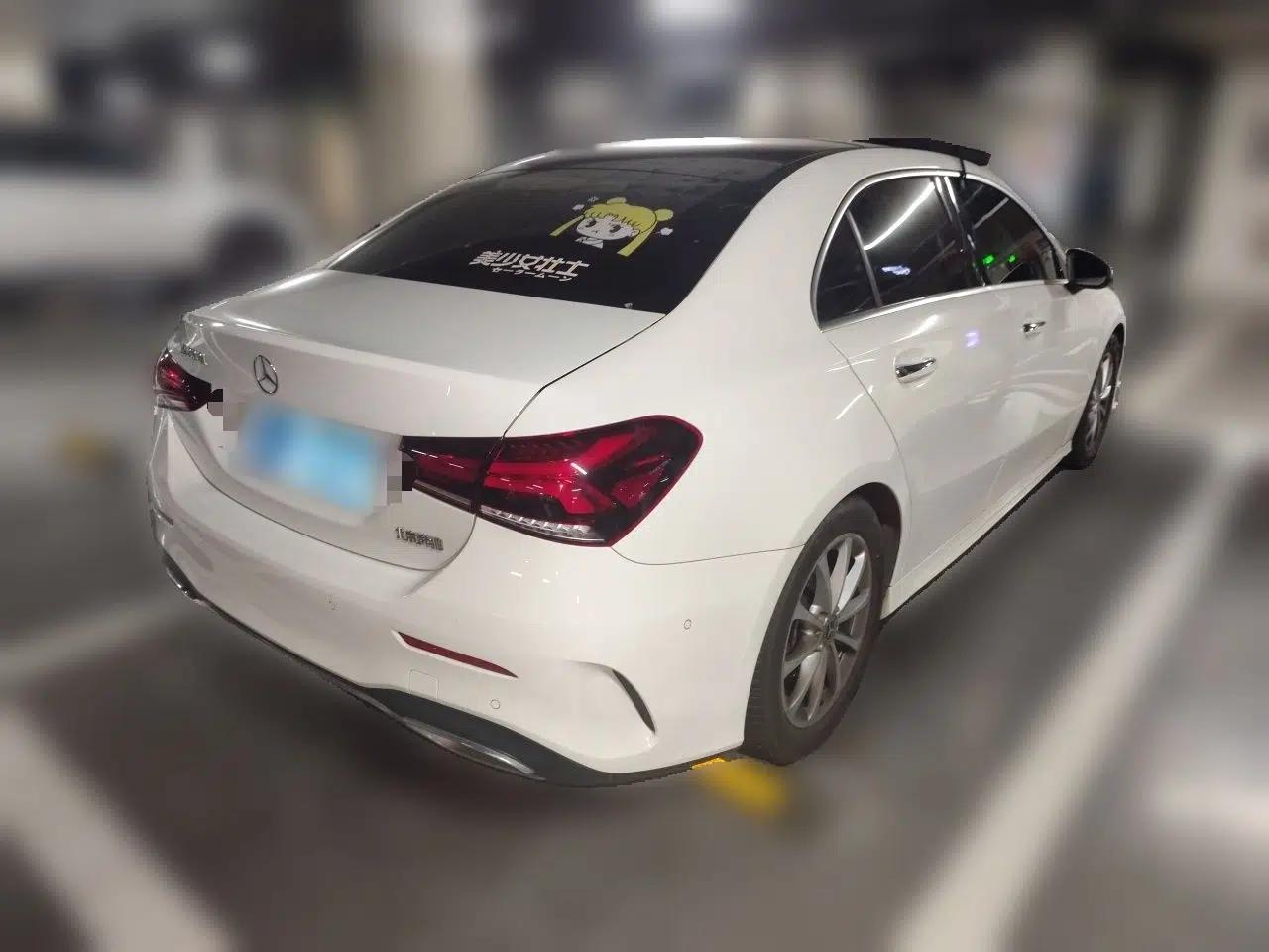 Mercedes-Benz A-Class 2021 A 200 L Sport Sedan Dynamic Model — миниатюра 6